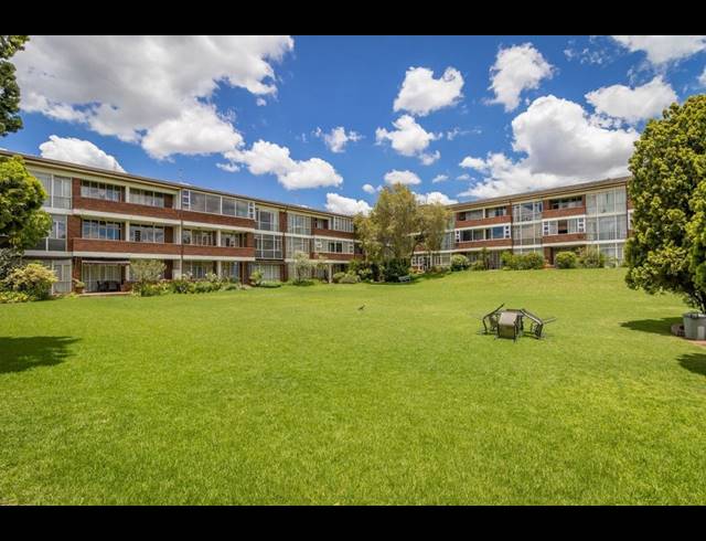 1 BEDROOM APARTMENT FOR SALE IN BLACKHEATH